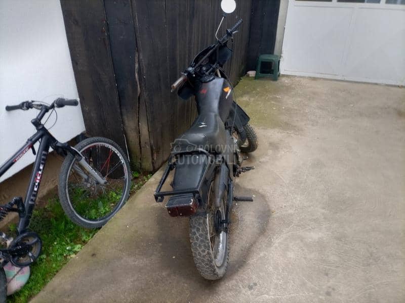 Honda cross
