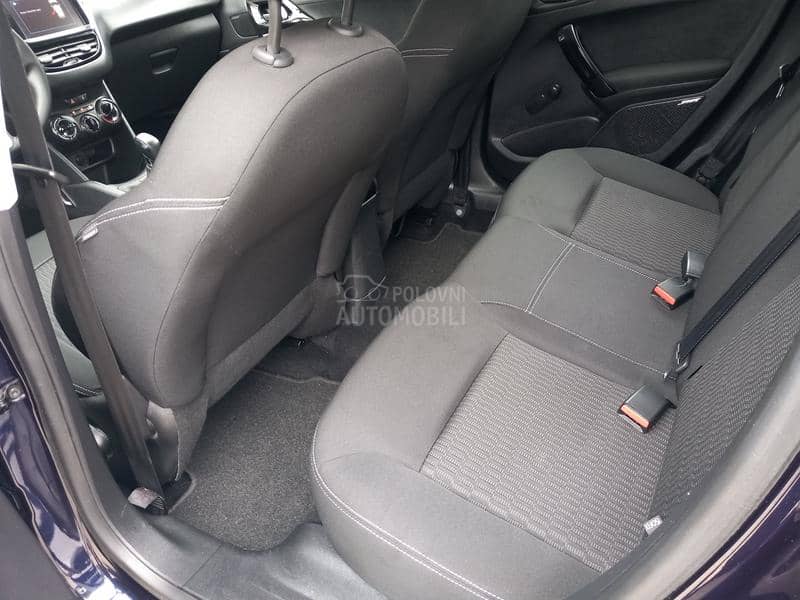 Peugeot 208 1.6HDIe BOSE N.A.V.I