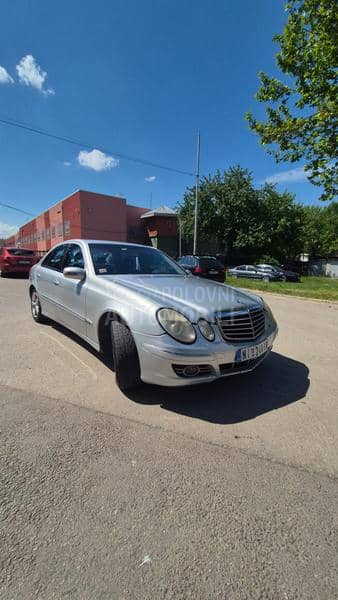 Mercedes Benz E 320 320