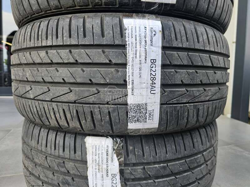 Hankook 235/50 R19 Letnja