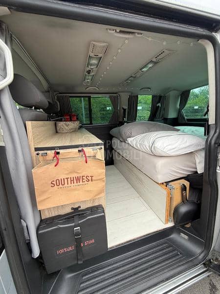 Volkswagen Transporter T5 Caravelle CH