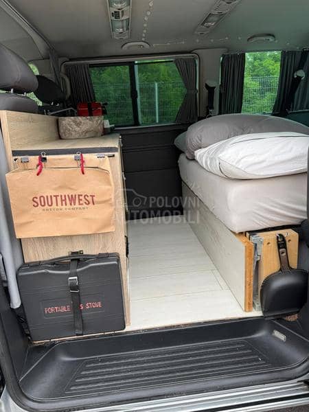 Volkswagen Transporter T5 Caravelle CH