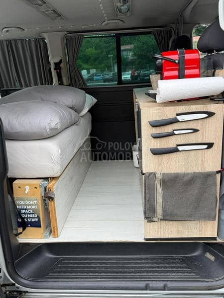 Volkswagen Transporter T5 Caravelle CH