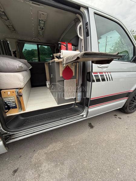 Volkswagen Transporter T5 Caravelle CH