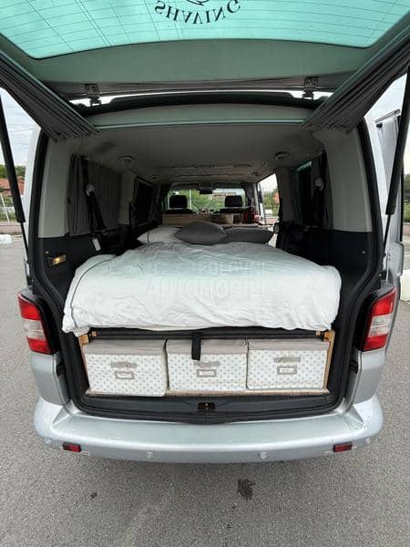 Volkswagen Transporter T5 Caravelle CH