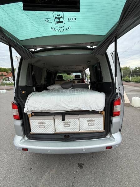 Volkswagen Transporter T5 Caravelle CH