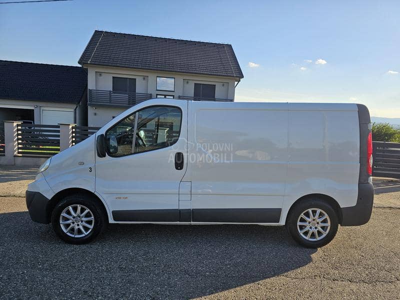 Renault Trafic 2.0DCI