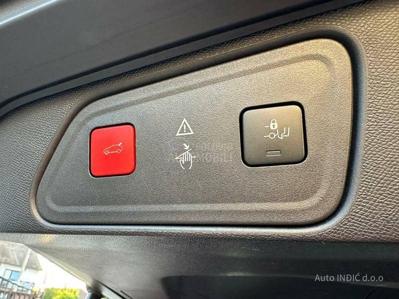 Peugeot 3008 1.2PureTech Allure