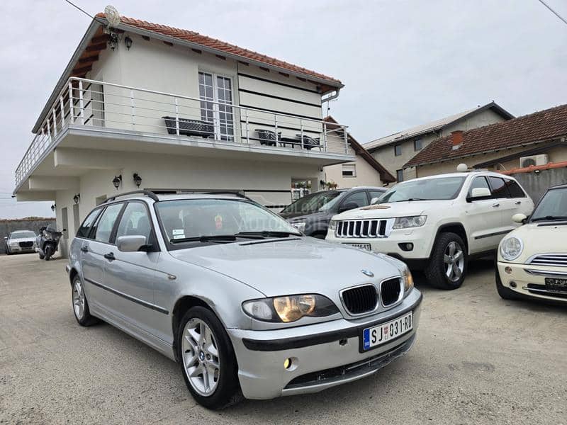 BMW 320 