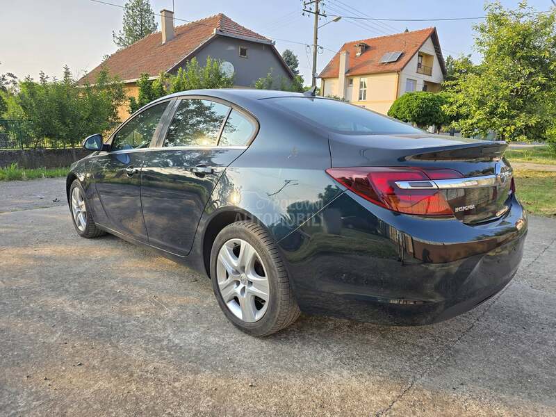 Opel Insignia 