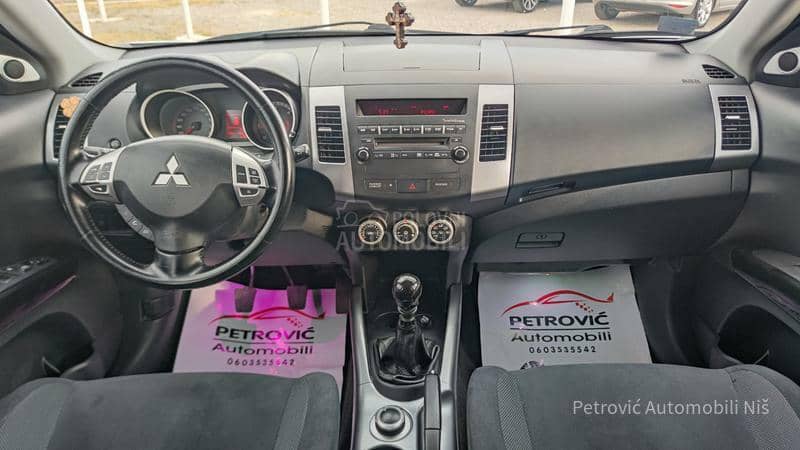 Mitsubishi Outlander 2.0 D /INTENSE/4x4/