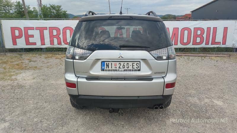 Mitsubishi Outlander 2.0 D /INTENSE/4x4/