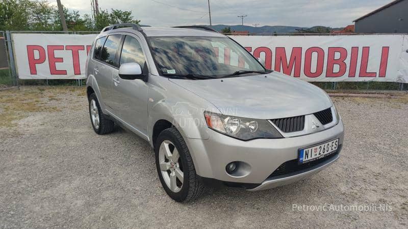 Mitsubishi Outlander 2.0 D /INTENSE/4x4/