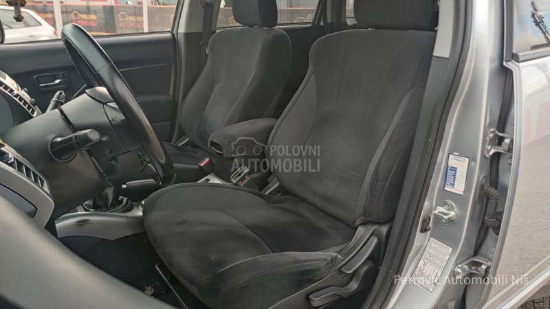 Mitsubishi Outlander 2.0 D /INTENSE/4x4/