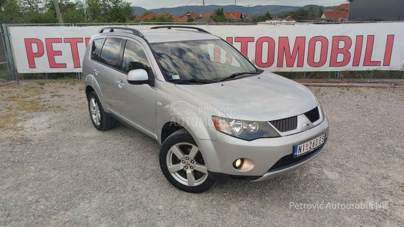 Mitsubishi Outlander 2.0 D /INTENSE/4x4/