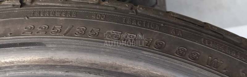 Achilles 225/35 R19 Letnja