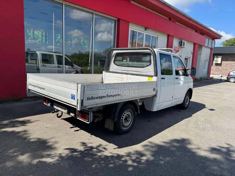 Volkswagen Transporter T5 2.0 TDI