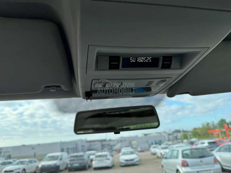 Volkswagen Transporter T5 2.0 TDI