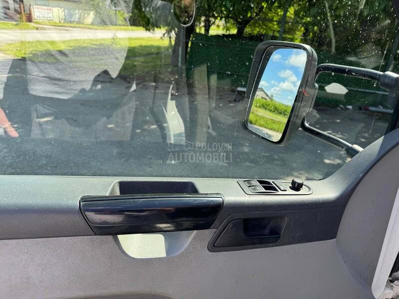 Volkswagen Transporter T5 2.0 TDI