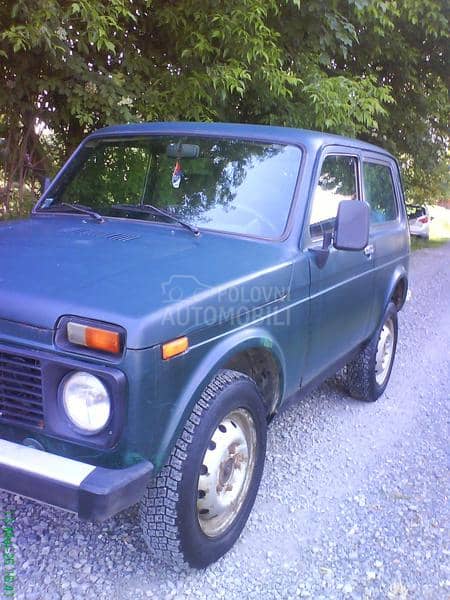 Lada Niva SERVO VOLAN B ENZI N