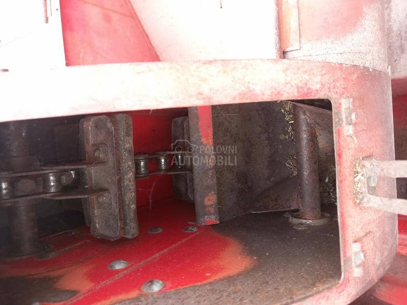 Massey Ferguson 520