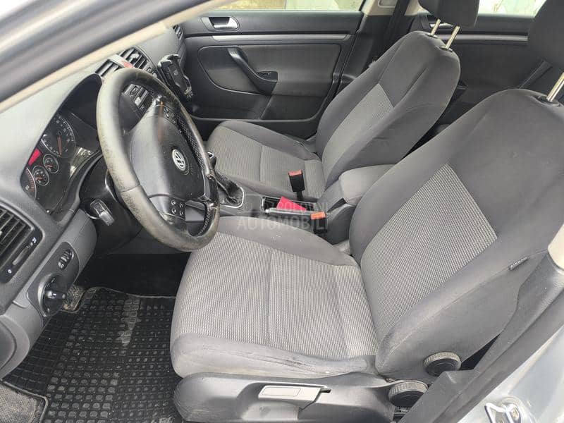 Volkswagen Golf 5 1,9tdi