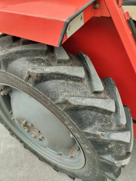 IMT Traktor IMT 539