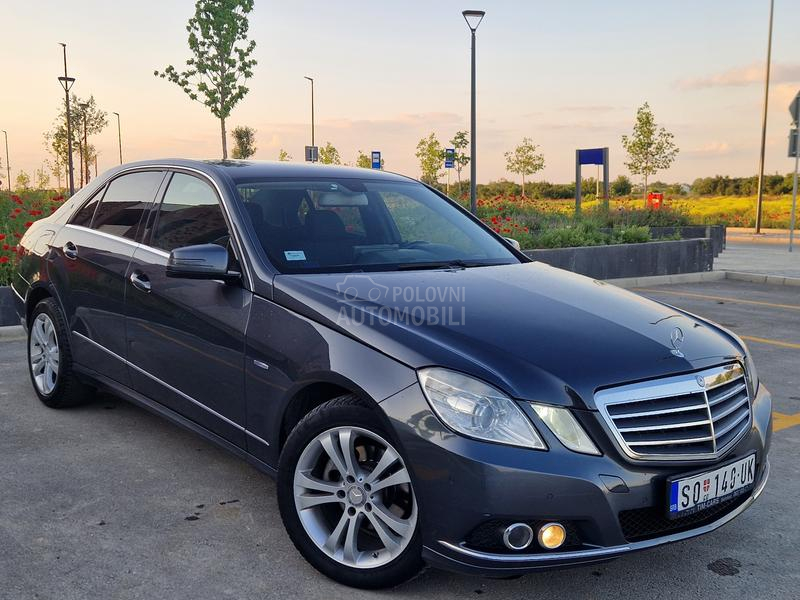 Mercedes Benz E 220 