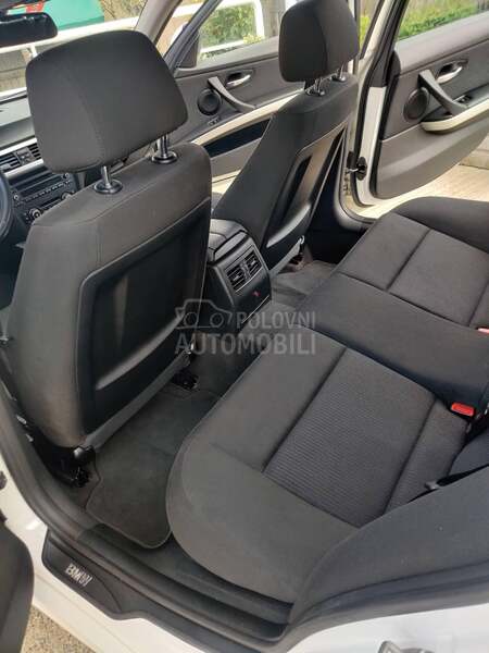 BMW 320 320