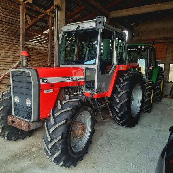 Massey Ferguson 675