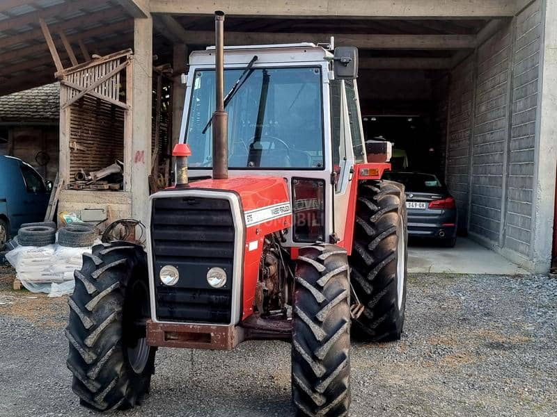 Massey Ferguson 675