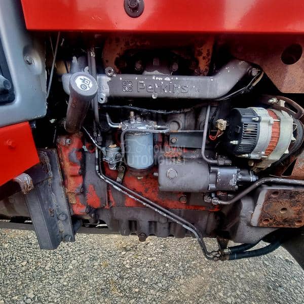 Massey Ferguson 675