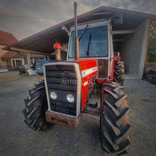 Massey Ferguson 675