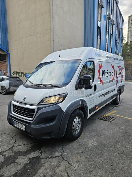 Peugeot Boxer 