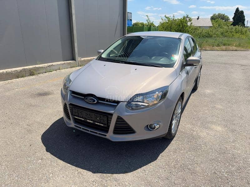 Ford Focus 1.6 16v N.O.V C.H