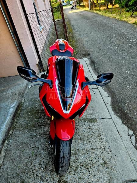 Honda CBR 1000 RR