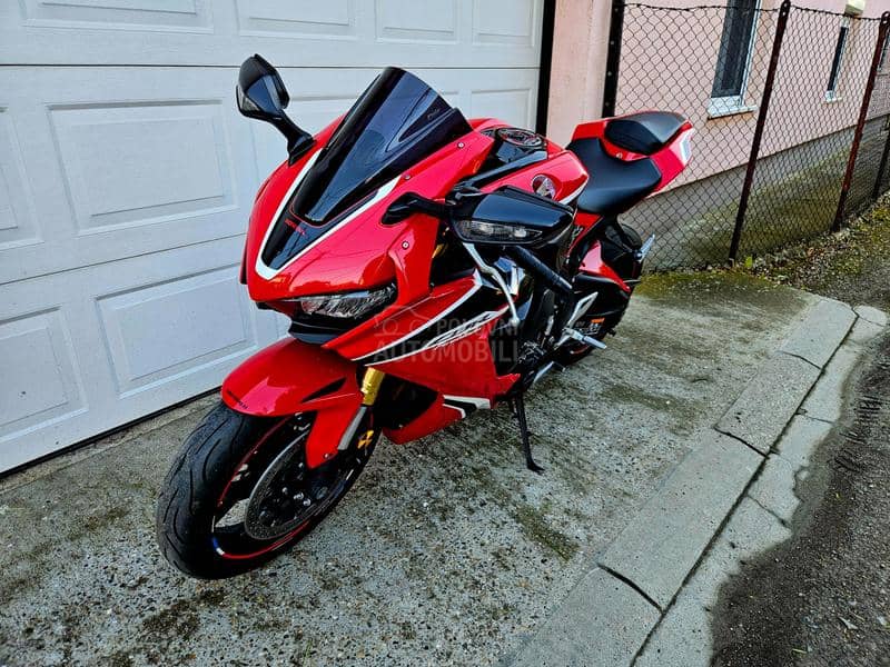 Honda CBR 1000 RR