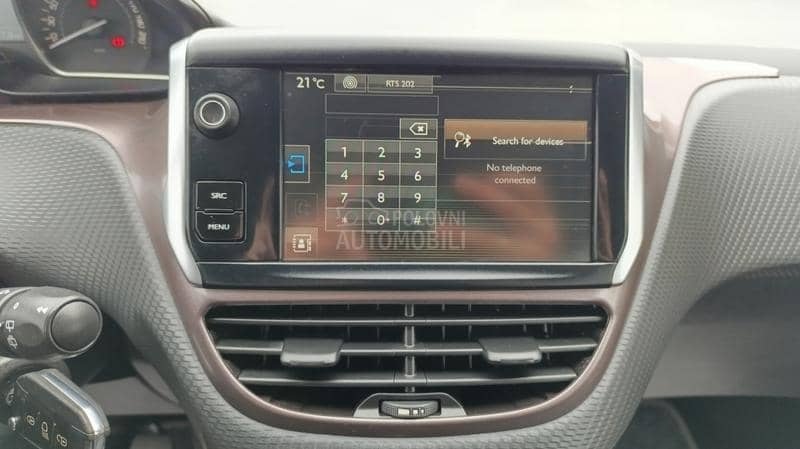 Peugeot 2008 1.2 ACCESS