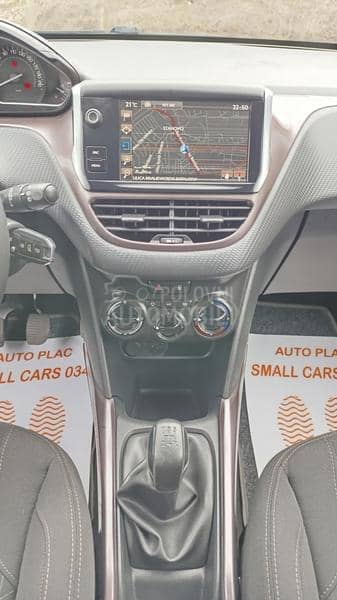 Peugeot 2008 1.2 ACCESS