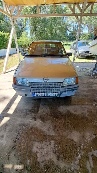 Opel Kadett 1.3