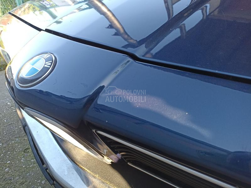 BMW 728 E23, 728i