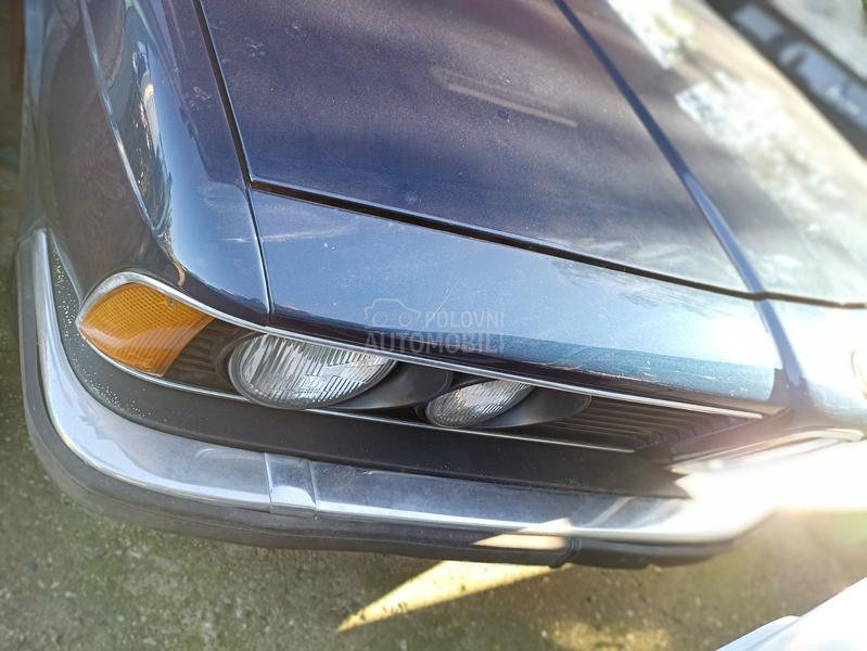 BMW 728 E23, 728i