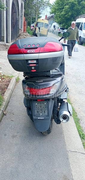 Yamaha Majesty 400cc