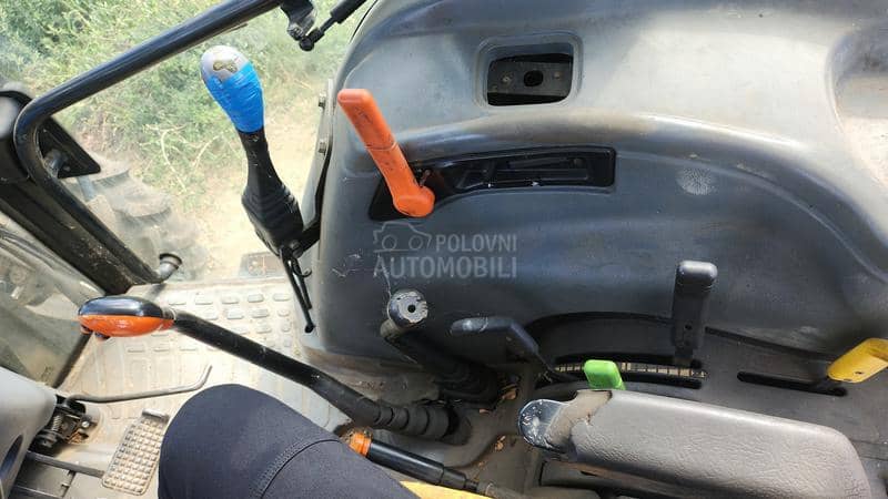 New Holland tl90