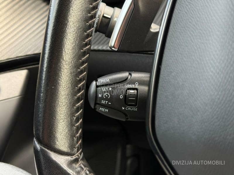 Peugeot 2008 3DVirtual/Auto/Kam
