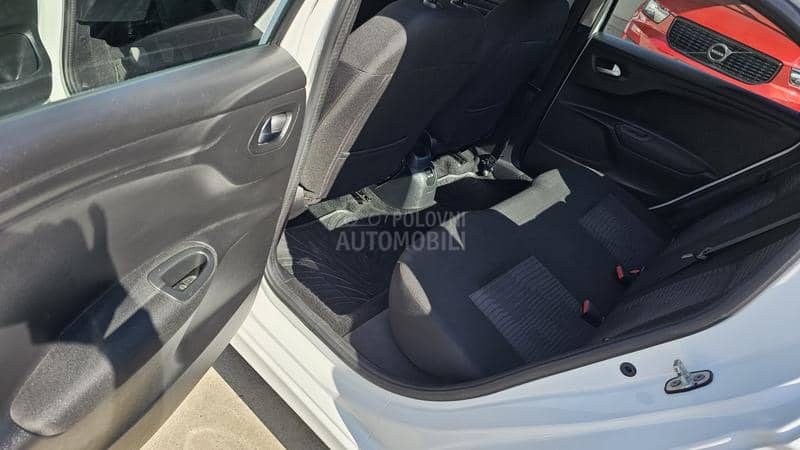 Peugeot 301 1.6 HDI