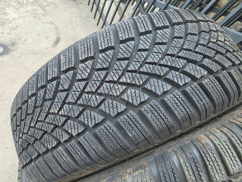 Bridgestone 195/55 R16 Sve sezone