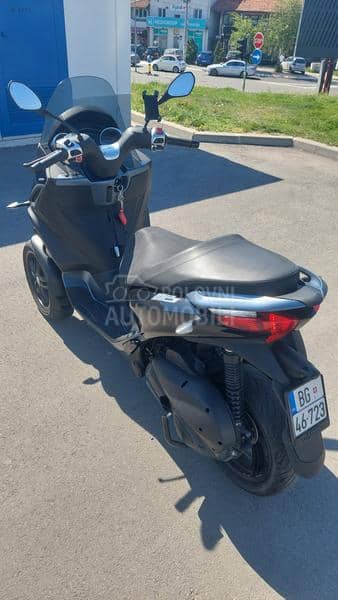 Piaggio mp3 300 HPE