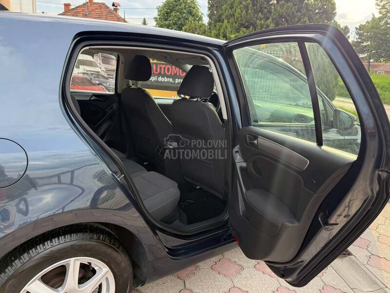 Volkswagen Golf 6 1.6TDI NAVVI ODLlCAN