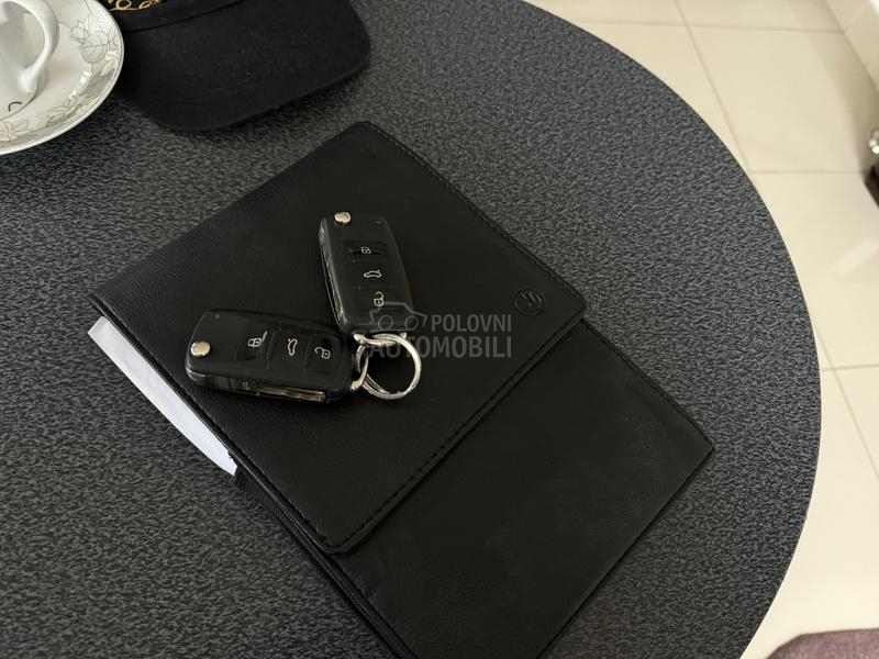 Volkswagen Golf 6 1.6TDI ODLlCAN T O P